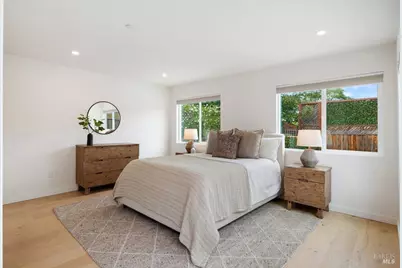 35 Hillview Avenue, San Rafael, CA 94901 - Photo 22