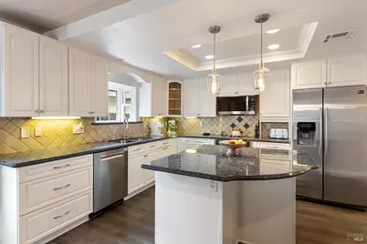 319 Brookdale Drive, Vacaville, CA 95687 - Photo 18