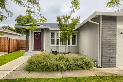 319 Brookdale Drive, Vacaville, CA 95687 - Photo 4