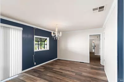 393 Circulo La Cruz, Rohnert Park, CA 94928 - Photo 10