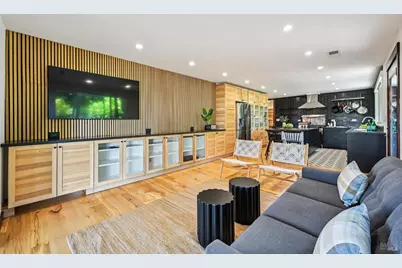 1081 Las Amigas Road, Napa, CA 94559 - Photo 8