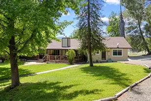 6772 Hillsview Dr, Vacaville, CA 95688 - Photo 2