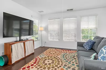 34 Woodbridge Way, Novato, CA 94949 - Photo 16