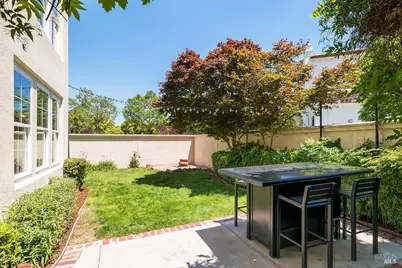 34 Woodbridge Way, Novato, CA 94949 - Photo 26