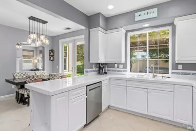 34 Woodbridge Way, Novato, CA 94949 - Photo 12