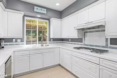 34 Woodbridge Way, Novato, CA 94949 - Photo 12