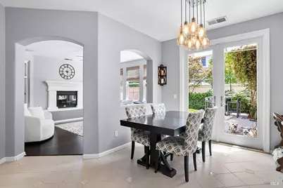 34 Woodbridge Way, Novato, CA 94949 - Photo 8