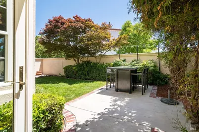 34 Woodbridge Way, Novato, CA 94949 - Photo 26
