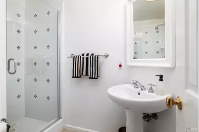 34 Woodbridge Way, Novato, CA 94949 - Photo 24