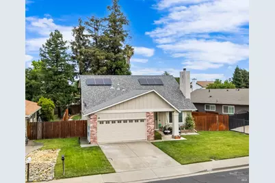 633 Hamilton Drive, Vacaville, CA 95687 - Photo 2