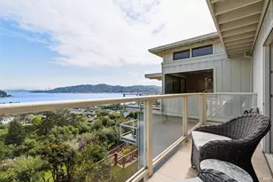 7 Francisco Vista Ct, Tiburon, CA 94920 - Photo 28