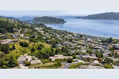7 Francisco Vista Court, Tiburon, CA 94920 - Photo 4