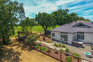 592 Peppertree Dr, Windsor, CA 95492 - Photo 34