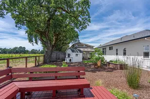 592 Peppertree Dr, Windsor, CA 95492 - Photo 46