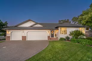 592 Peppertree Dr, Windsor, CA 95492 - Photo 6