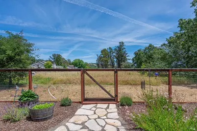 592 Peppertree Drive, Windsor, CA 95492 - Photo 40