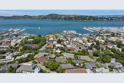 22 Filbert Avenue, Sausalito, CA 94965 - Photo 2