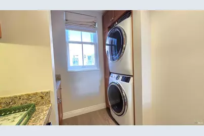 588 Main Street #306, Napa, CA 94559 - Photo 8