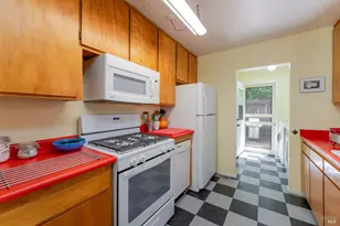 2167 Redwood Dr, Healdsburg, CA 95448 - Photo 6