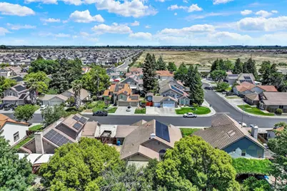 718 Fox Hollow Way, Vacaville, CA 95687 - Photo 44