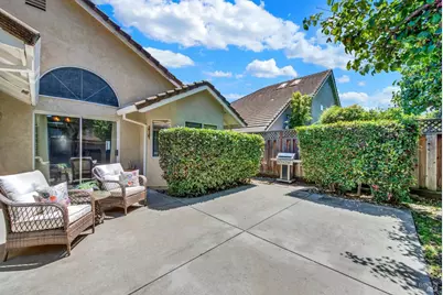 718 Fox Hollow Way, Vacaville, CA 95687 - Photo 46
