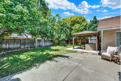 718 Fox Hollow Way, Vacaville, CA 95687 - Photo 48