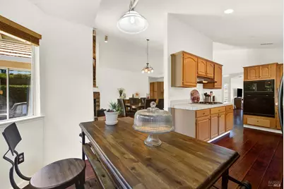 718 Fox Hollow Way, Vacaville, CA 95687 - Photo 22