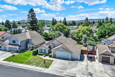 718 Fox Hollow Way, Vacaville, CA 95687 - Photo 6