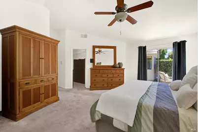 718 Fox Hollow Way, Vacaville, CA 95687 - Photo 36