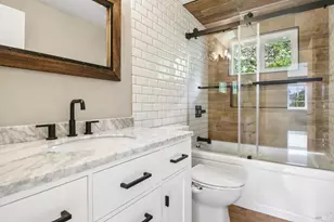 2227 Vallejo St, Santa Rosa, CA 95404 - Photo 32