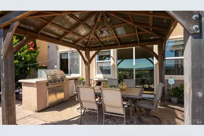 7111 Stonebrooke Drive, Vallejo, CA 94591 - Photo 44