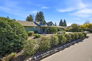 180 Barrio Way, Windsor, CA 95492 - Photo 6