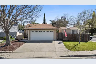 800 Charter Way, Vacaville, CA 95687 - Photo 1