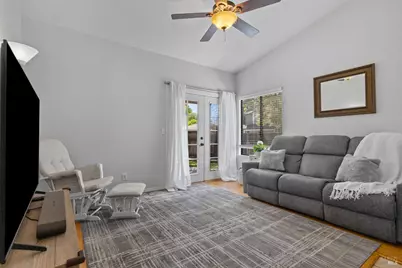 800 Charter Way, Vacaville, CA 95687 - Photo 18