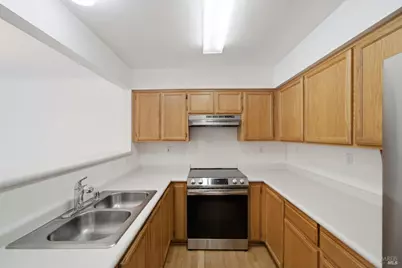 554 Torrey Pine Lane, Santa Rosa, CA 95407 - Photo 14