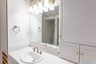 26961 Poppy Dr, Willits, CA 95490 - Photo 16