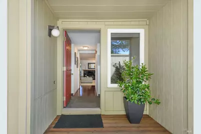 36 Schmidt Lane, San Rafael, CA 94903 - Photo 8