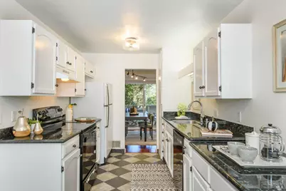 36 Schmidt Lane, San Rafael, CA 94903 - Photo 2