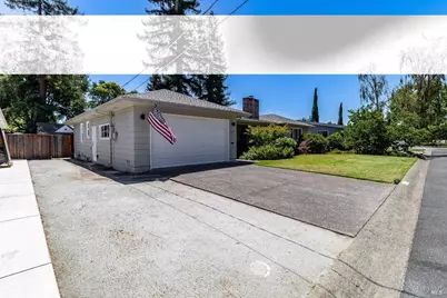 2129 Euclid Avenue, Napa, CA 94558 - Photo 2