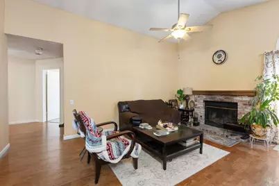 154 Hawk Court, Vacaville, CA 95687 - Photo 10