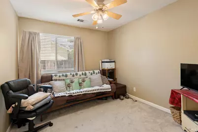 154 Hawk Court, Vacaville, CA 95687 - Photo 14