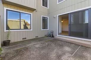 12 Lakeview Ct, Novato, CA 94947 - Photo 22