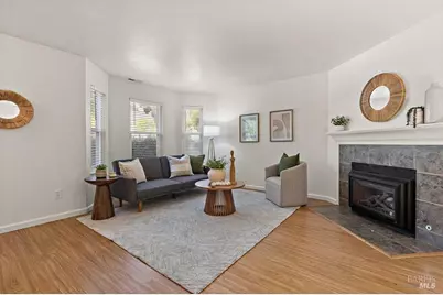 800 E Military Street, Benicia, CA 94510 - Photo 4