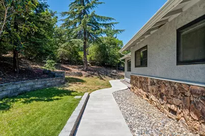 800 Riverside Drive, Ukiah, CA 95482 - Photo 28