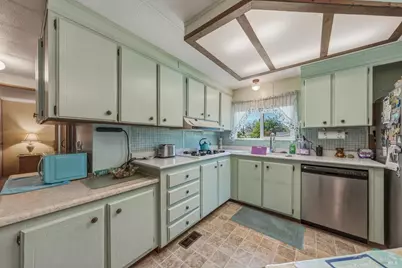 13902 Apple Lane, Clearlake Oaks, CA 95423 - Photo 10