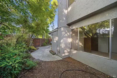 514 Racquet Club Circle, Rohnert Park, CA 94928 - Photo 30