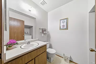 514 Racquet Club Circle, Rohnert Park, CA 94928 - Photo 24