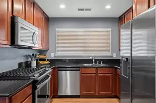 717 Capistrano Dr, Suisun City, CA 94585 - Photo 12
