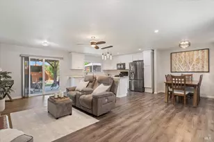 190 Olympic Cir, Vacaville, CA 95687 - Photo 6