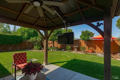 190 Olympic Circle, Vacaville, CA 95687 - Photo 42
